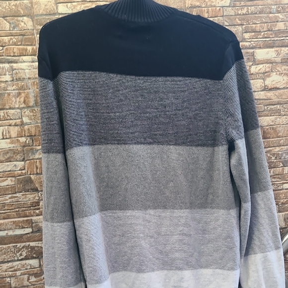 INC International Concepts Men's Navy and Gray Zip-Up Sweater - Picture 7 of 7